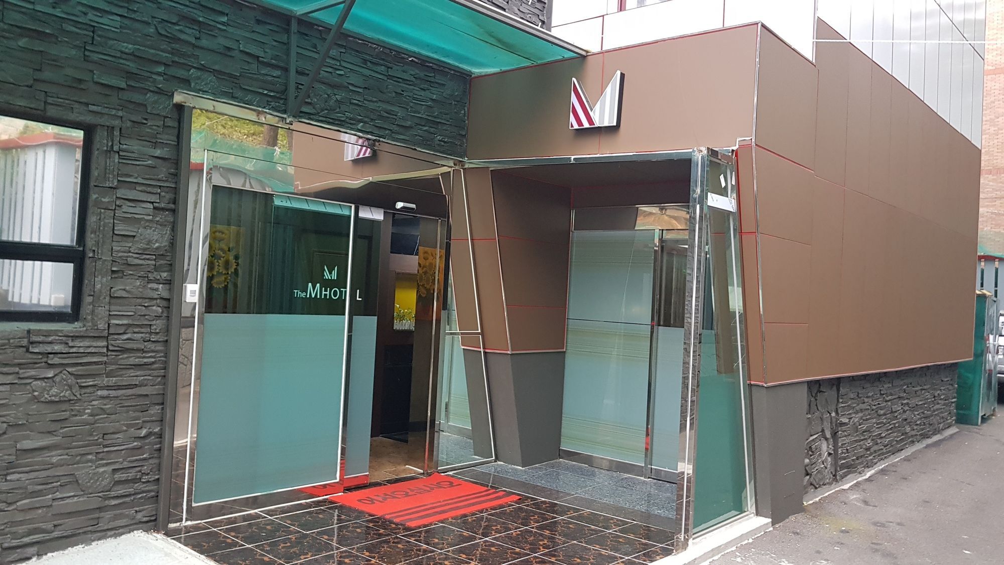 The M Hotel Μπουσάν Εξωτερικό φωτογραφία
