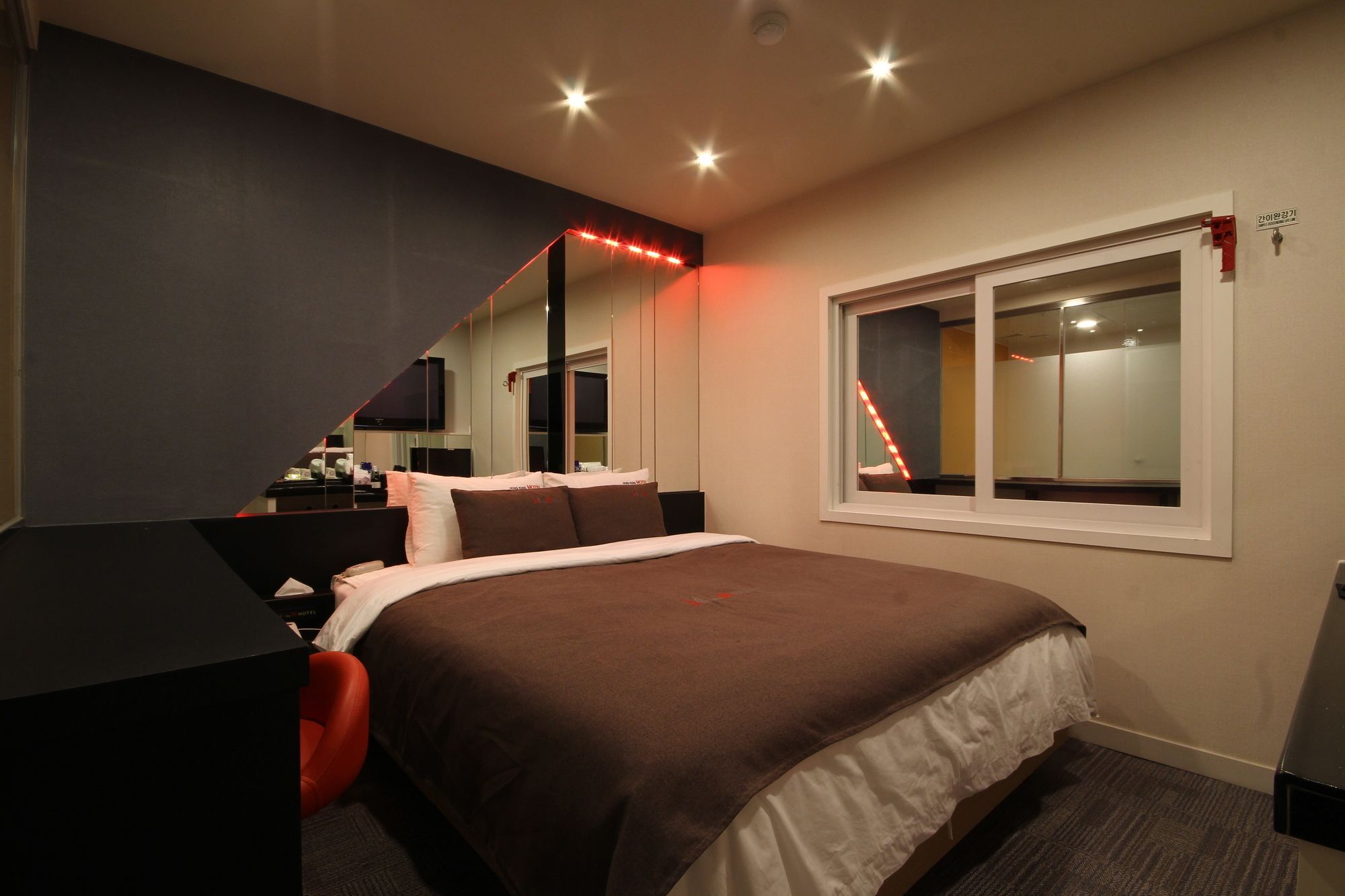 The M Hotel Μπουσάν Εξωτερικό φωτογραφία