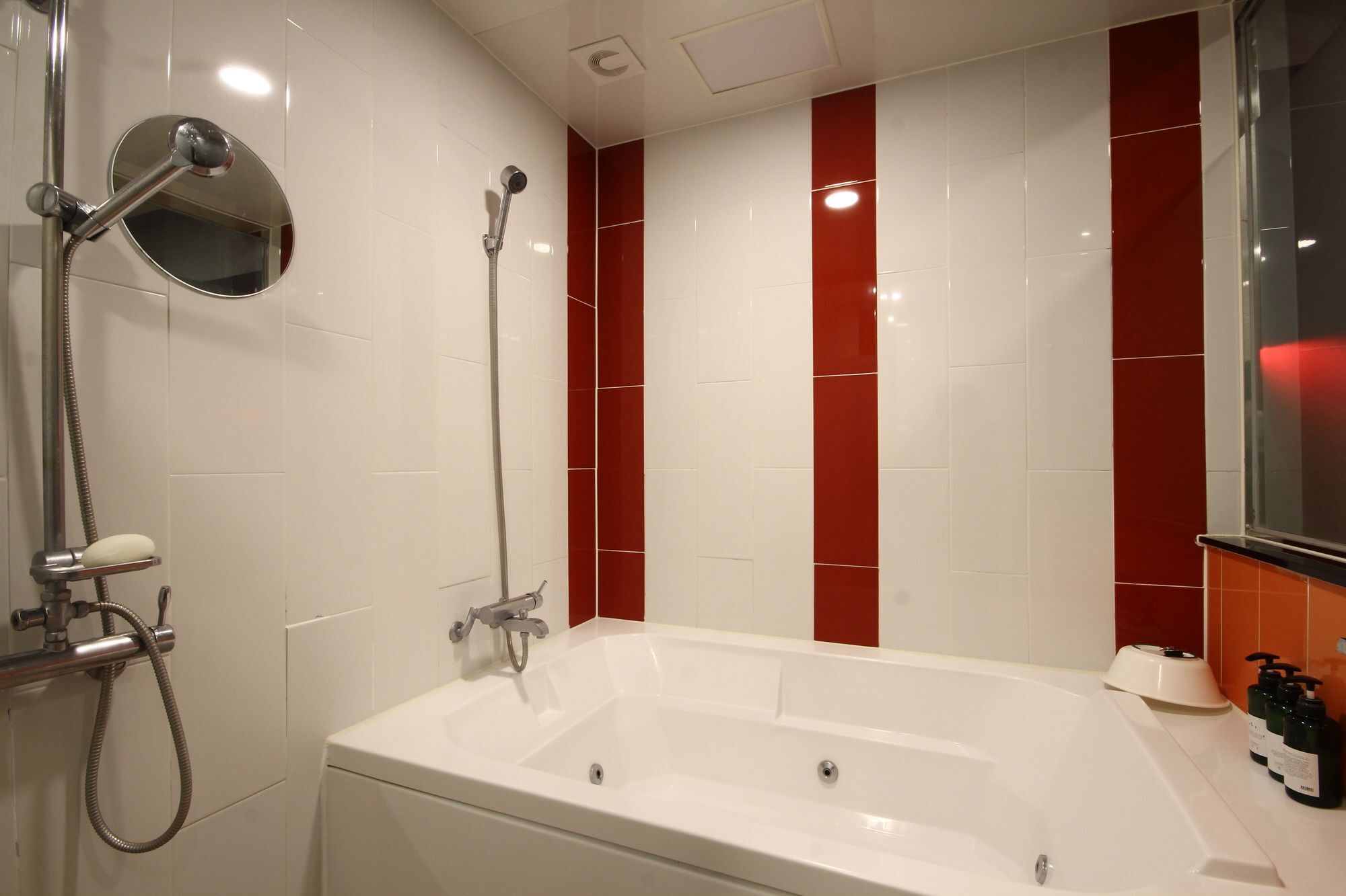 The M Hotel Μπουσάν Εξωτερικό φωτογραφία
